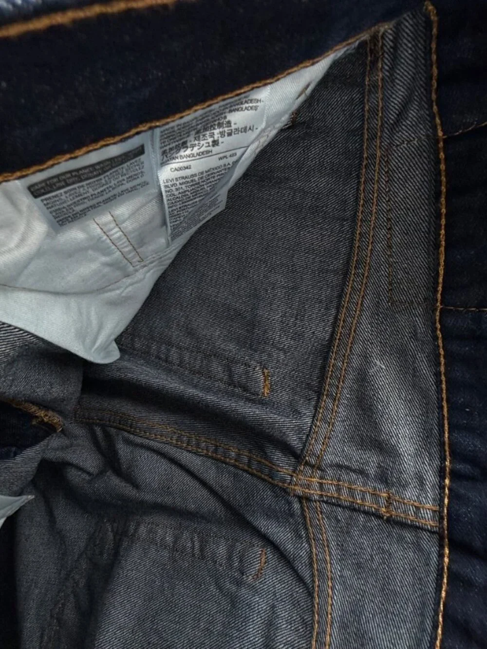 NWOT Levis 505 Dark Wash Denim Jeans 34x32 Regular All Cotton Blue Adult Men